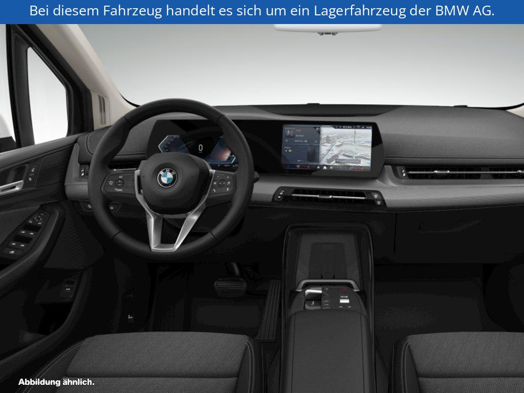 Fahrzeugabbildung BMW 220i Active Tourer