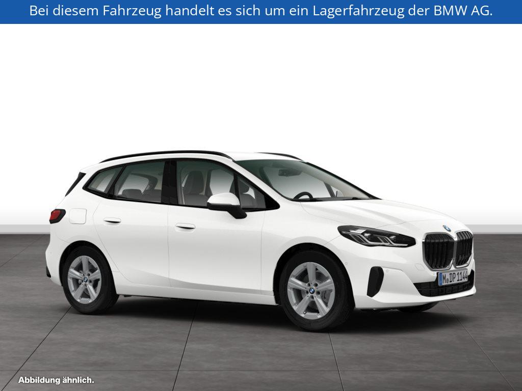 Fahrzeugabbildung BMW 220i Active Tourer