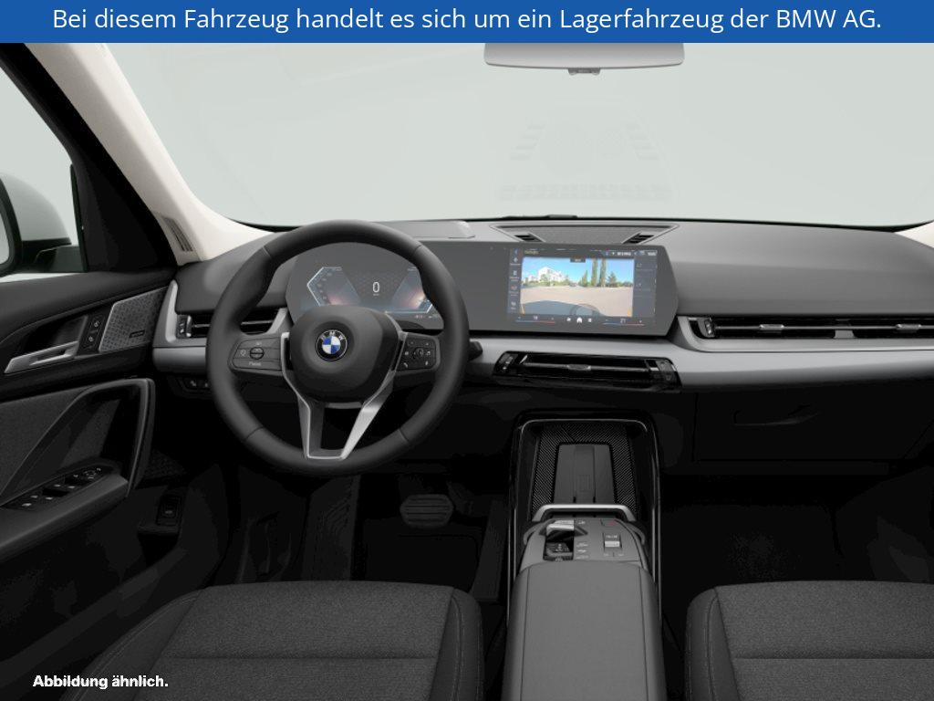 Fahrzeugabbildung BMW X1 sDrive20i