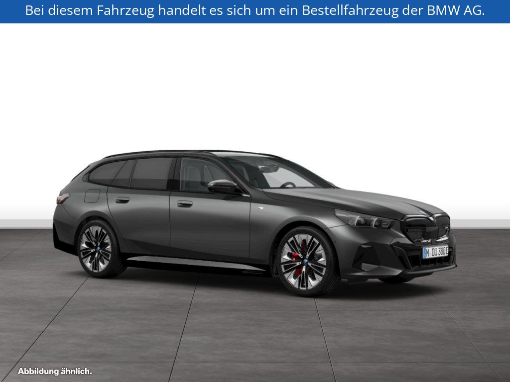 Fahrzeugabbildung BMW i5 M60 xDrive Touring