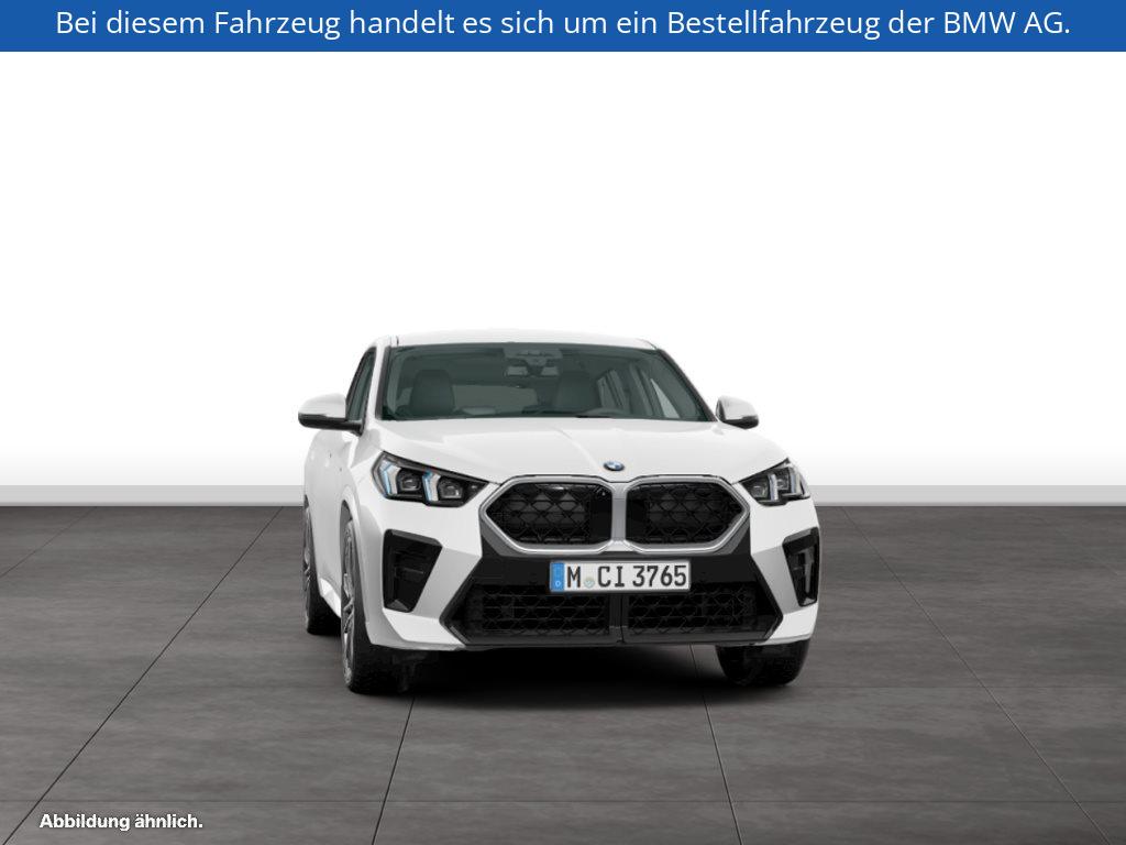 Fahrzeugabbildung BMW X2 sDrive20d