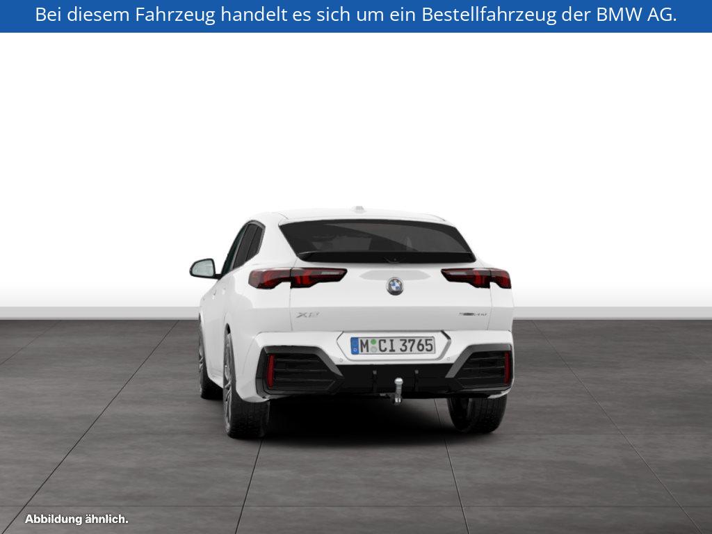Fahrzeugabbildung BMW X2 sDrive20d