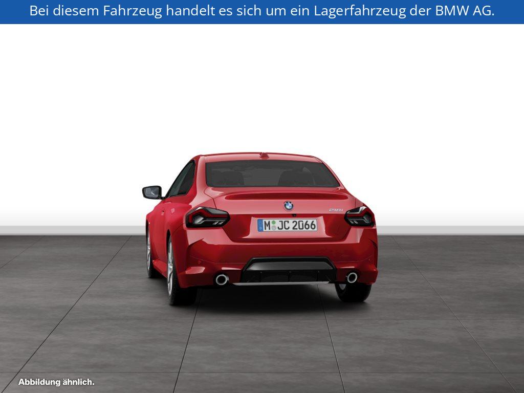 Fahrzeugabbildung BMW 218i Coupé