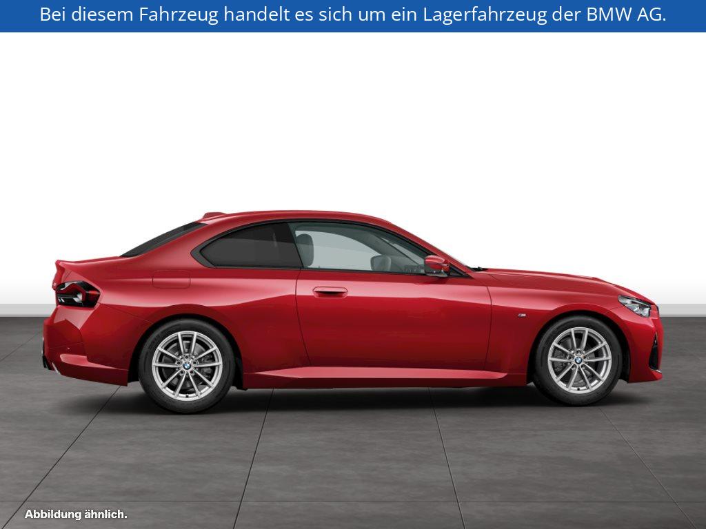 Fahrzeugabbildung BMW 218i Coupé