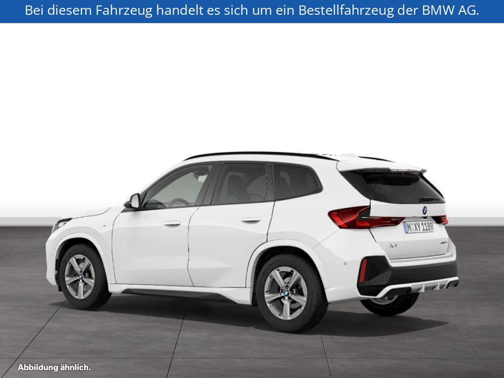 Fahrzeugabbildung BMW X1 sDrive20i