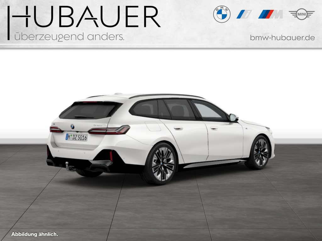Fahrzeugabbildung BMW 540d xDrive Touring [M Sport, B&W Sound, AHK]