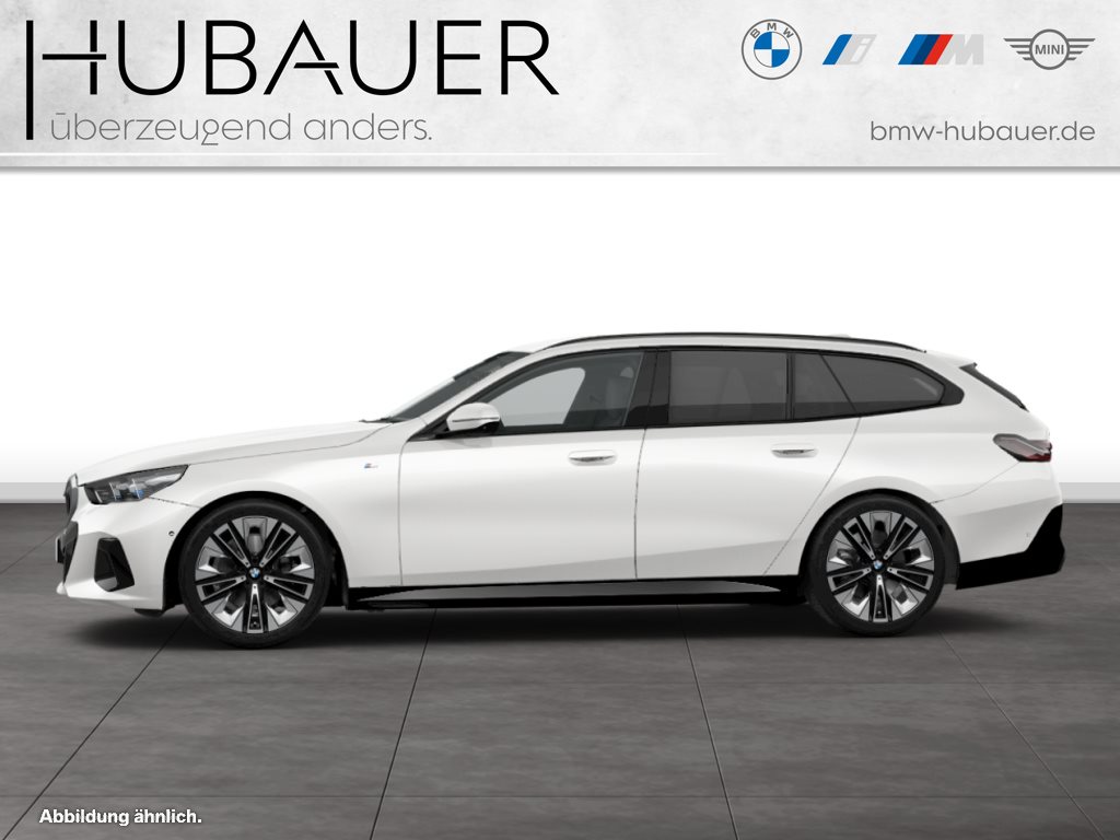 Fahrzeugabbildung BMW 540d xDrive Touring [M Sport, B&W Sound, AHK]