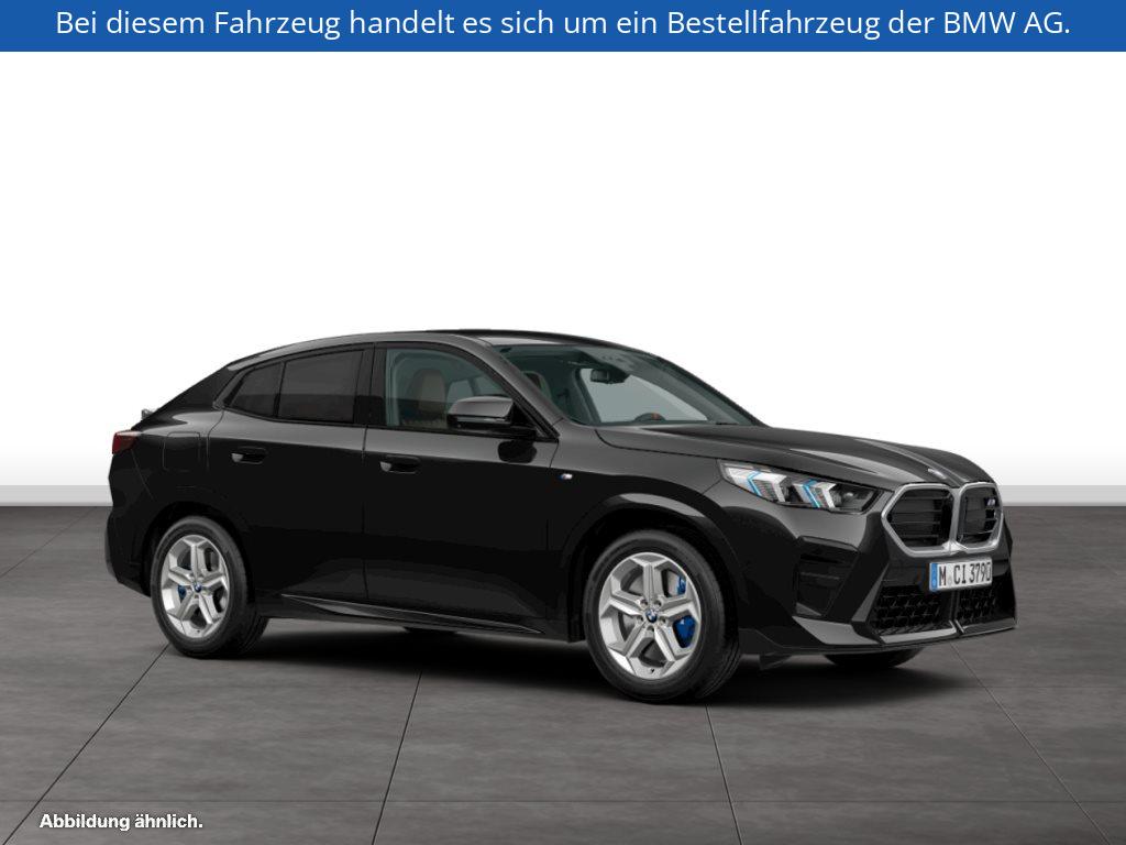 Fahrzeugabbildung BMW X2 M35i xDrive