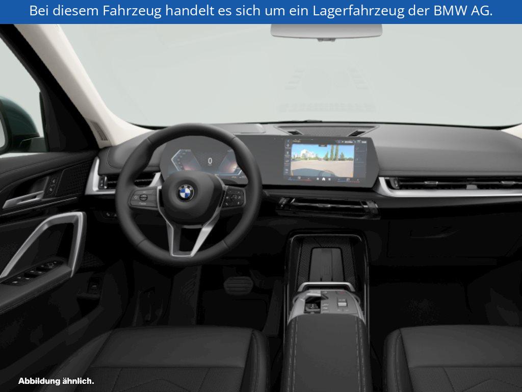 Fahrzeugabbildung BMW X1 sDrive20i