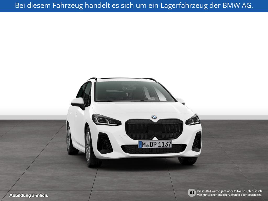Fahrzeugabbildung BMW 223i xDrive Active Tourer