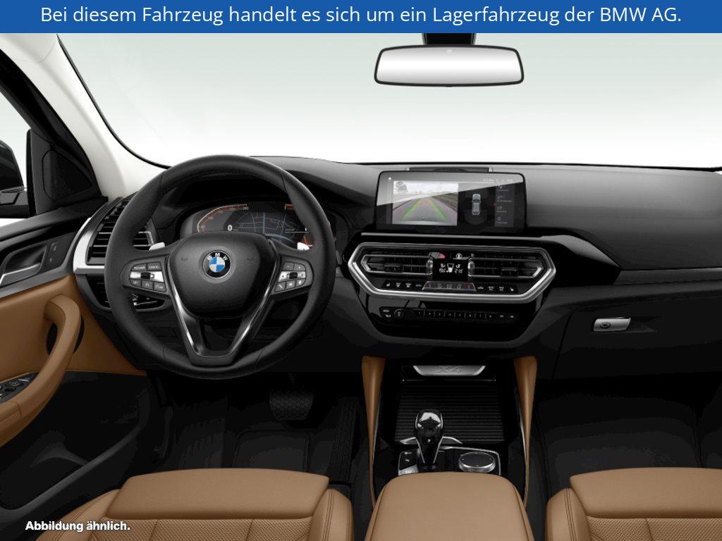 Fahrzeugabbildung BMW X4 xDrive20i