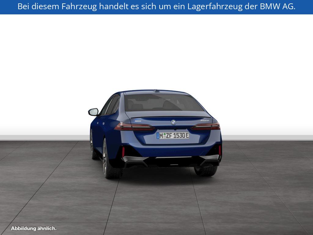 Fahrzeugabbildung BMW 550e xDrive Limousine