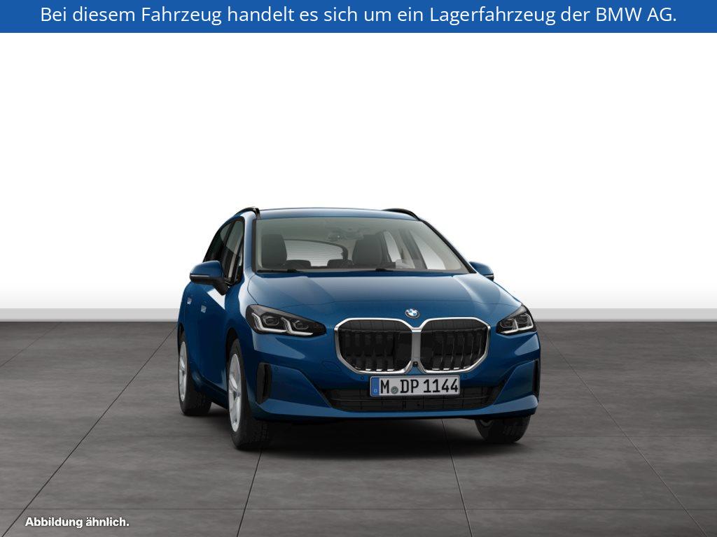 Fahrzeugabbildung BMW 220i Active Tourer