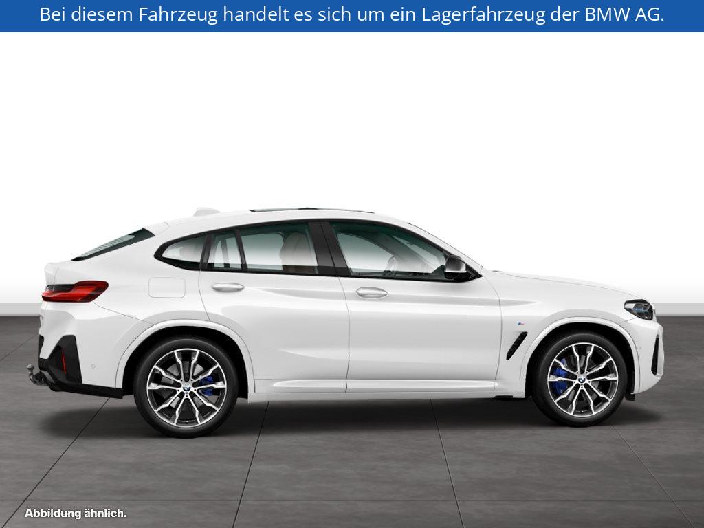 Fahrzeugabbildung BMW X4 M40i