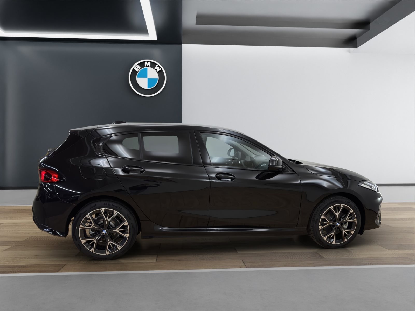 Fahrzeugabbildung BMW 120 [M Sport, Navi, 18 LMR, RFK, SHZ, LED]