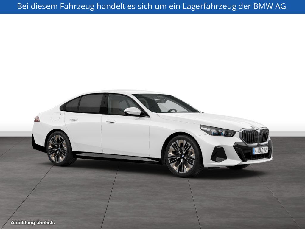 Fahrzeugabbildung BMW 520d xDrive Limousine