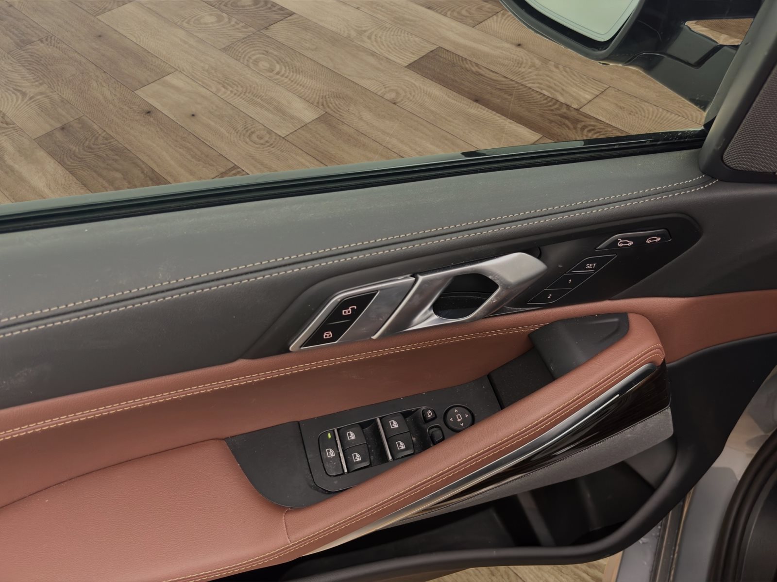 Fahrzeugabbildung BMW X6 xDrive30d [M Sport, HK Sound, AHK, 20 LMR]