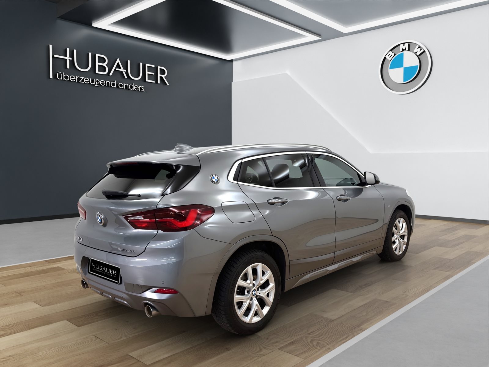 Fahrzeugabbildung BMW X2 sDrive20i [M Sport X, HUD, RFK, Pano, Navi+]