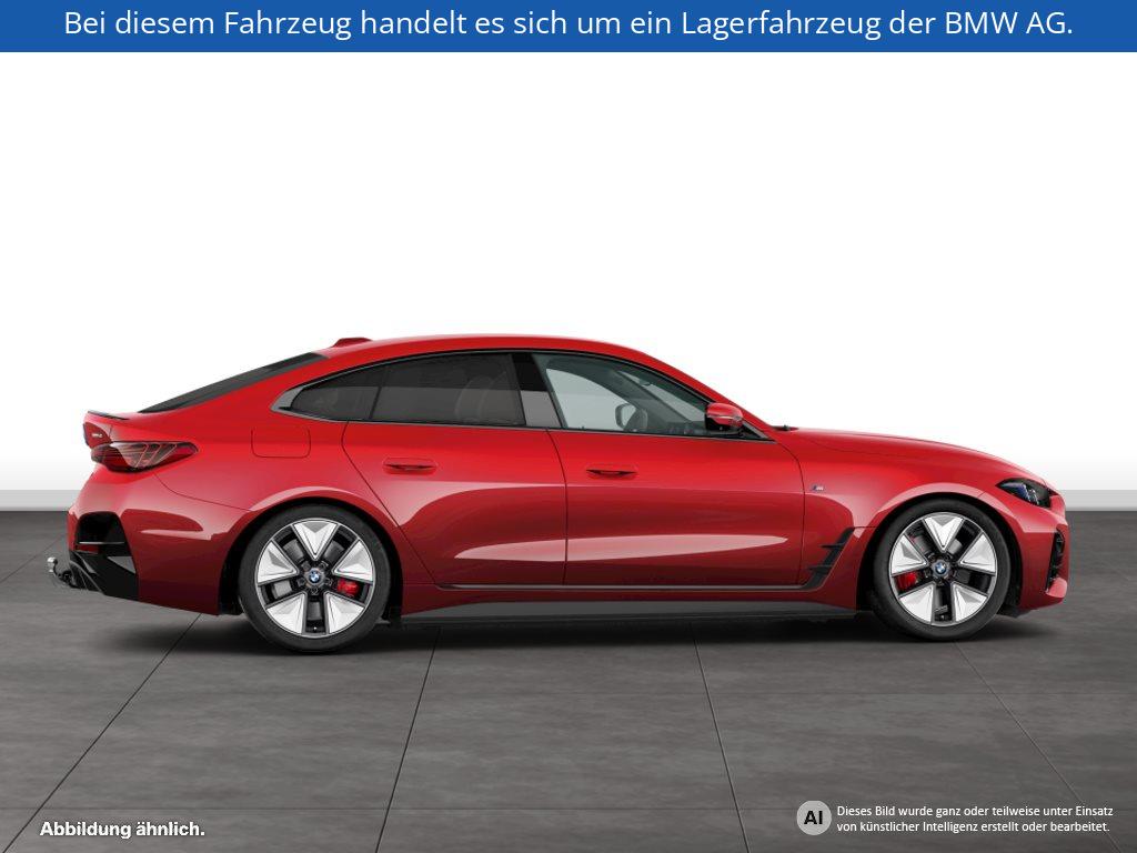 Fahrzeugabbildung BMW i4 xDrive40 Gran Coupé