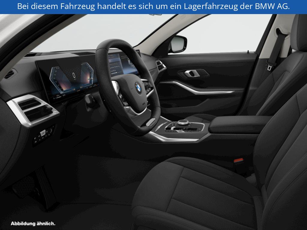 Fahrzeugabbildung BMW 320i Limousine
