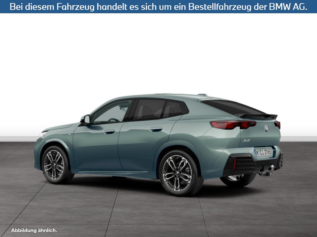 Fahrzeugabbildung BMW X2 sDrive18d