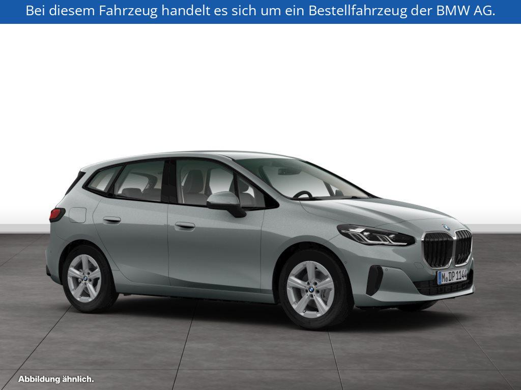 Fahrzeugabbildung BMW 220i Active Tourer