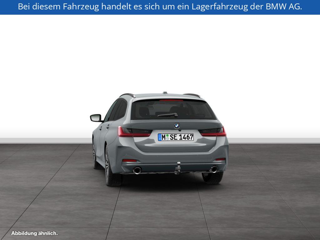 Fahrzeugabbildung BMW 320i Touring