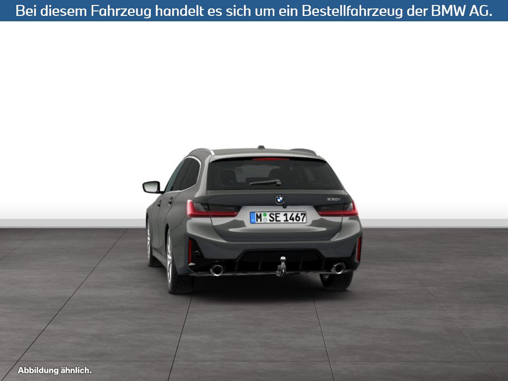 Fahrzeugabbildung BMW 330i Touring