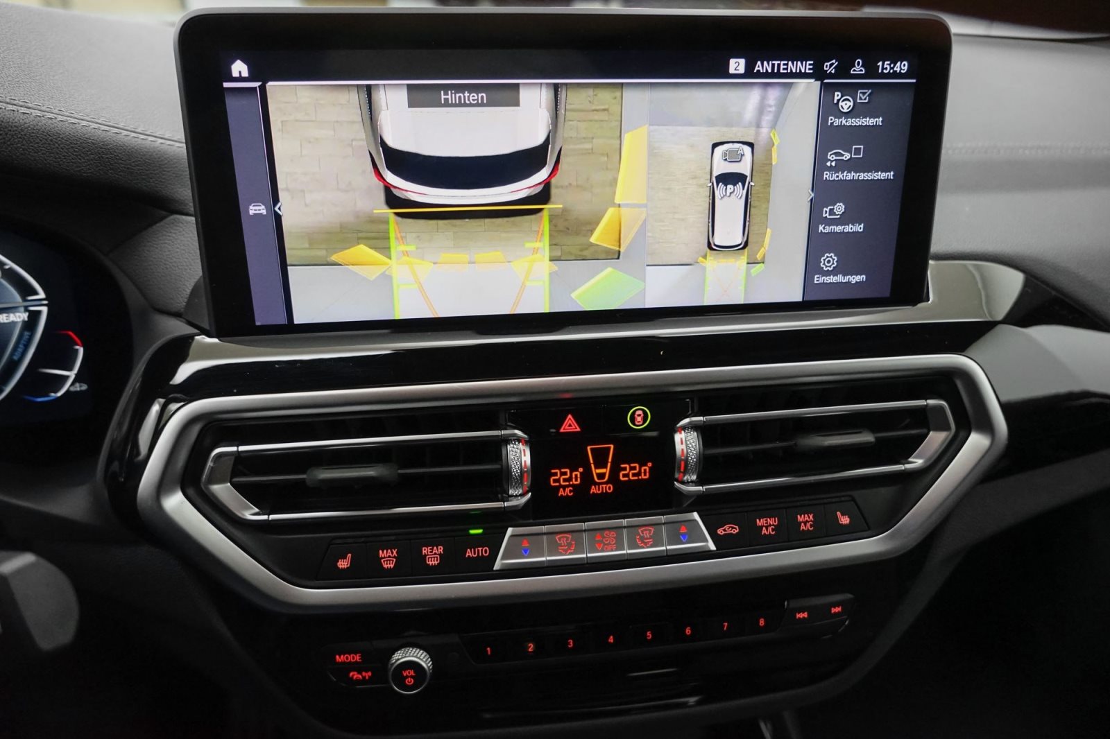 Fahrzeugabbildung BMW iX3 [Impressive, M Sport, AHK, 20 LMR, HUD]