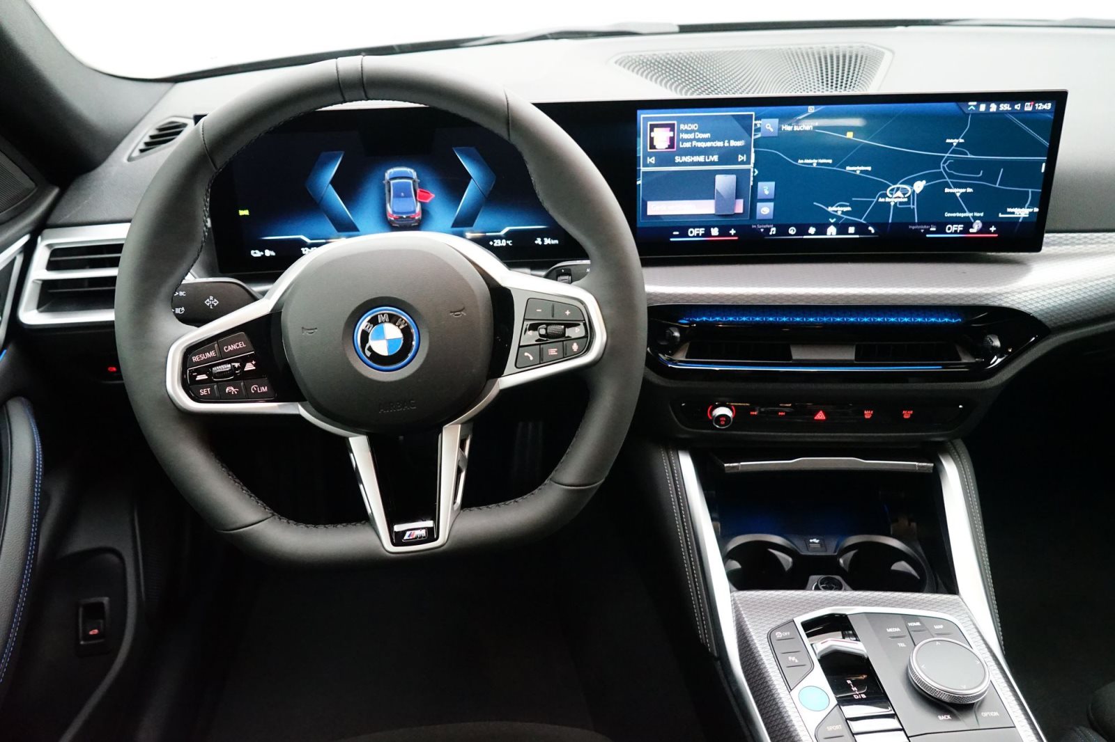 Fahrzeugabbildung BMW i4 eDrive35 [M Sport, AHK, ACC, RFK]