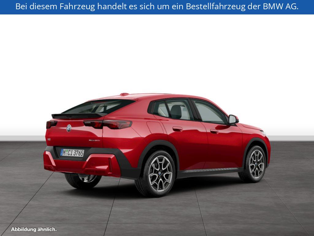 Fahrzeugabbildung BMW X2 sDrive20i