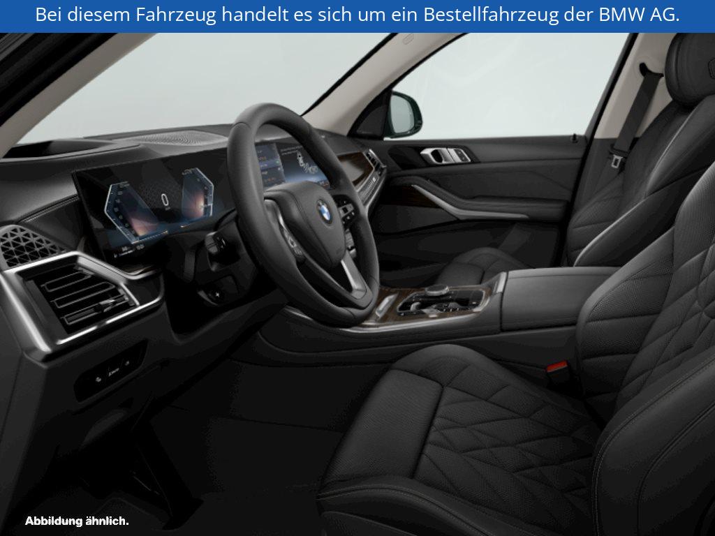Fahrzeugabbildung BMW X5 xDrive30d