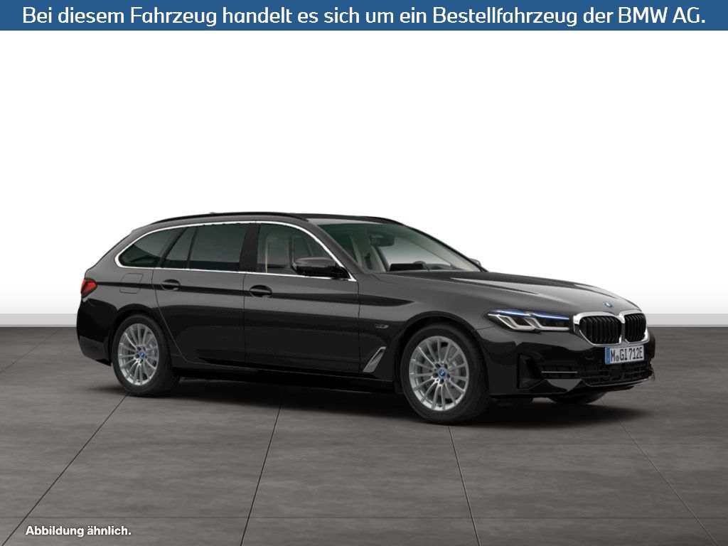 Fahrzeugabbildung BMW 530e Touring