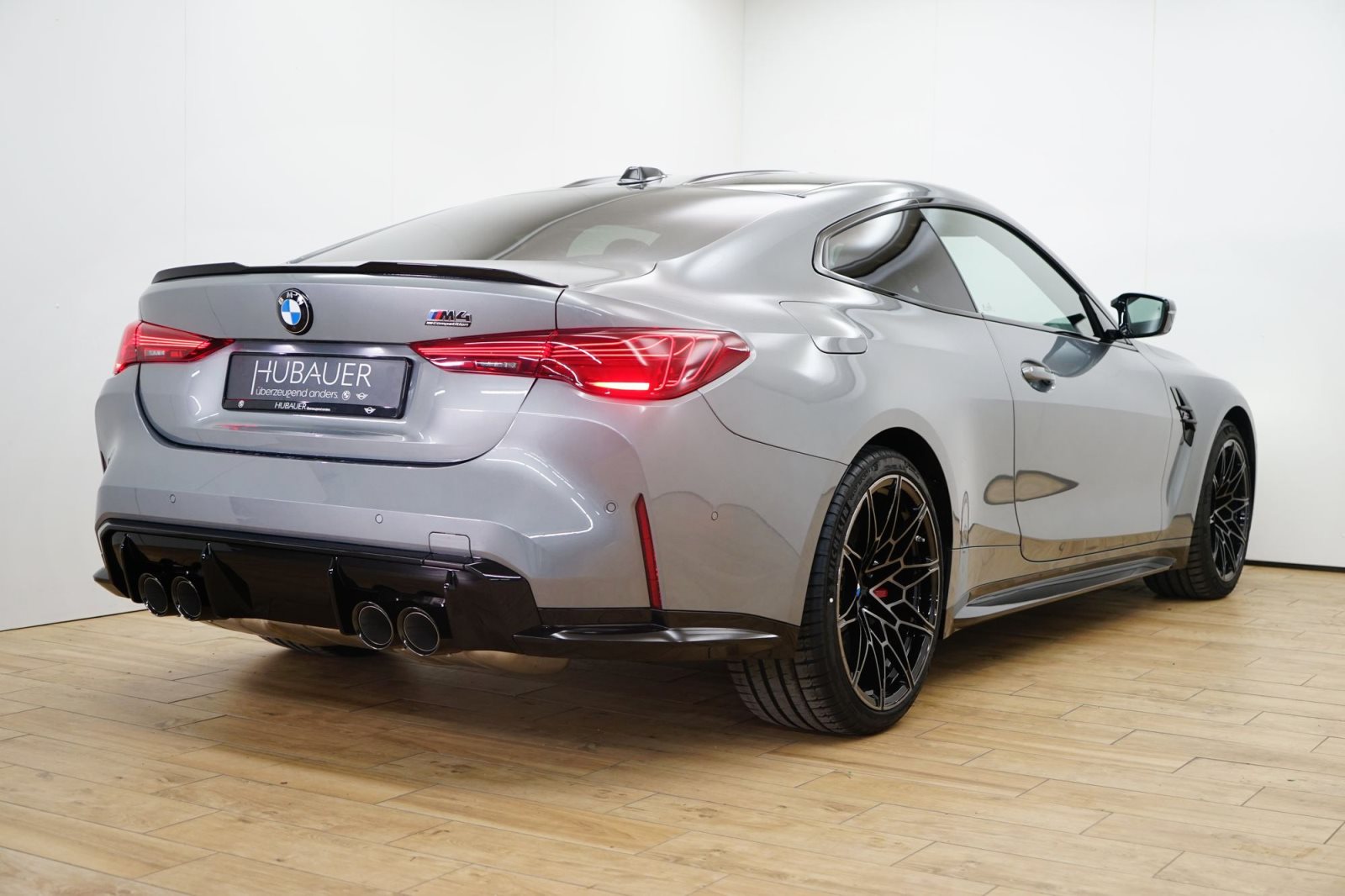 Fahrzeugabbildung BMW M4 Competition Coupé xDrive [HUD, ACC, 360 Kamera]