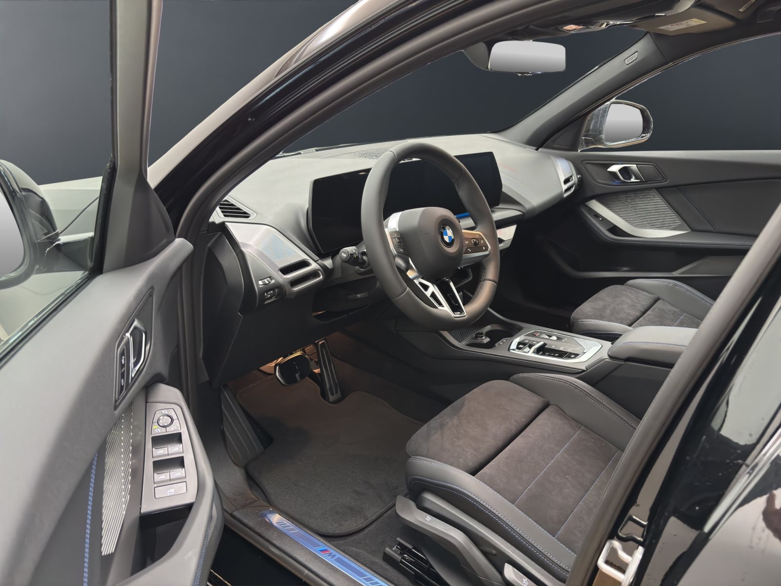 Fahrzeugabbildung BMW 120 [M Sport, Navi, 19 LMR, RFK, SHZ, LED] DAB