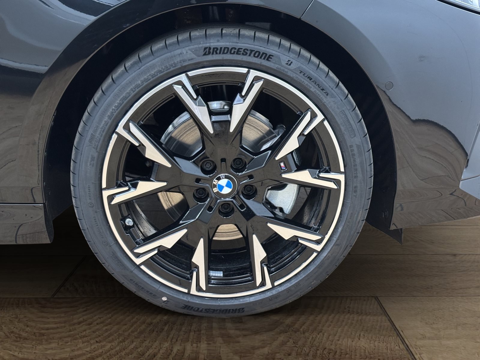 Fahrzeugabbildung BMW 120 [M Sport, Navi, 19 LMR, RFK, SHZ, LED] DAB