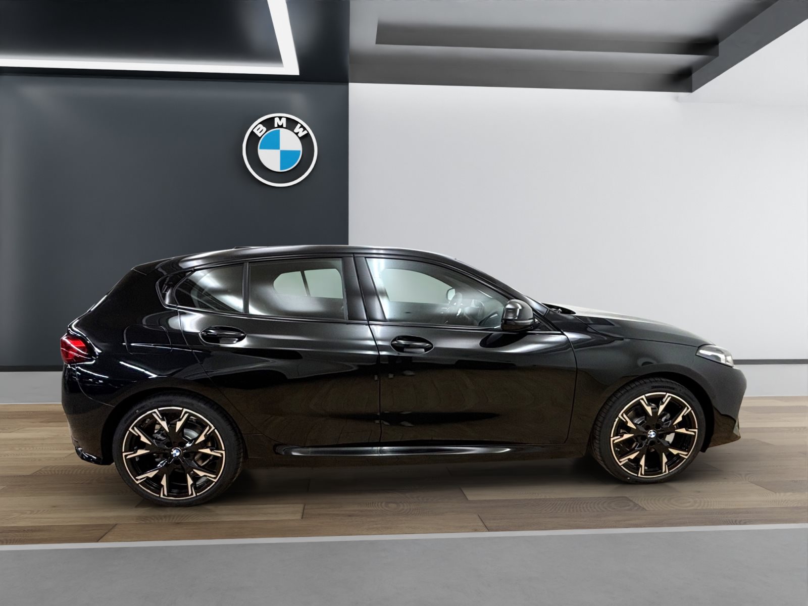 Fahrzeugabbildung BMW 120 [M Sport, Navi, 19 LMR, RFK, SHZ, LED] DAB