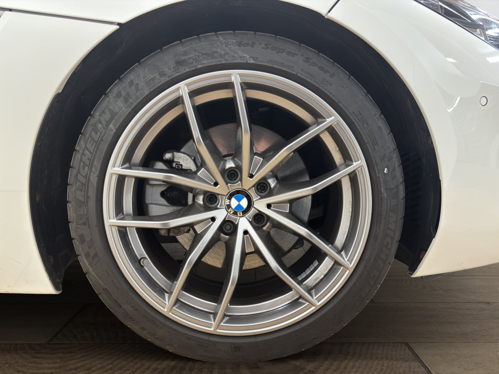 Fahrzeugabbildung BMW Z4 sDrive20i [Advantage, LC Prof., HiFi, RFK]