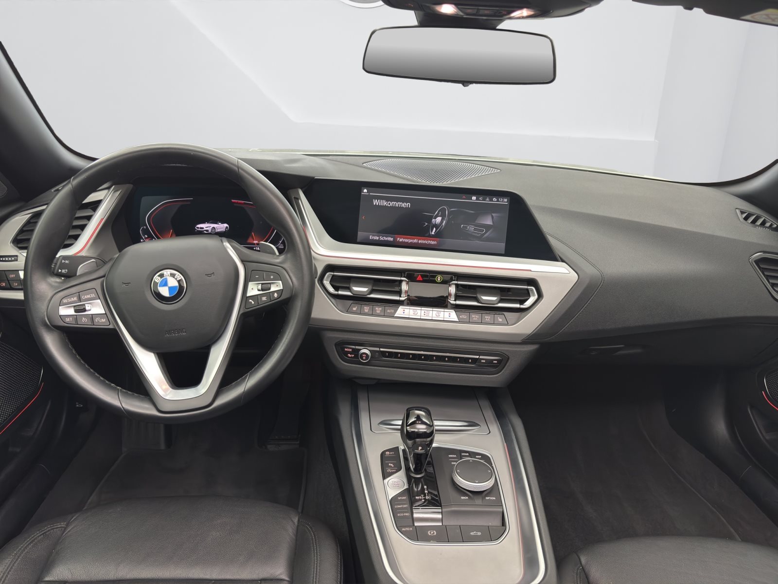 Fahrzeugabbildung BMW Z4 sDrive20i [Advantage, LC Prof., HiFi, RFK]