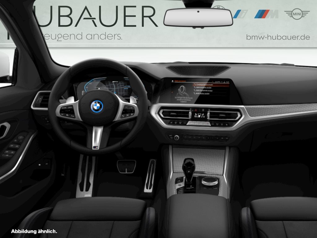 Fahrzeugabbildung BMW 330e xDrive Touring [M Sport, LC Prof., ACC]