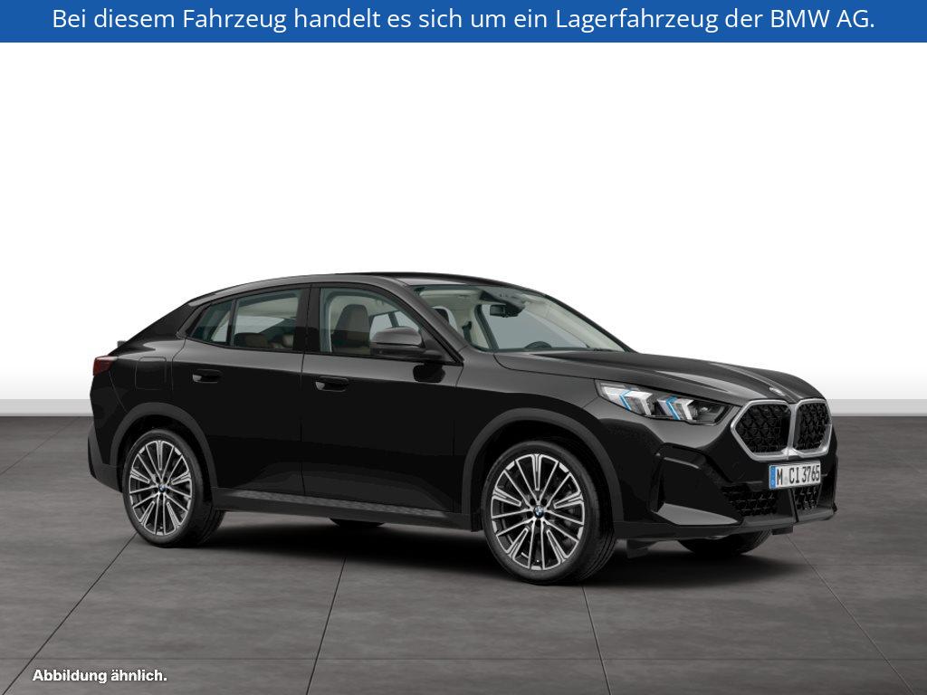 Fahrzeugabbildung BMW X2 xDrive20d