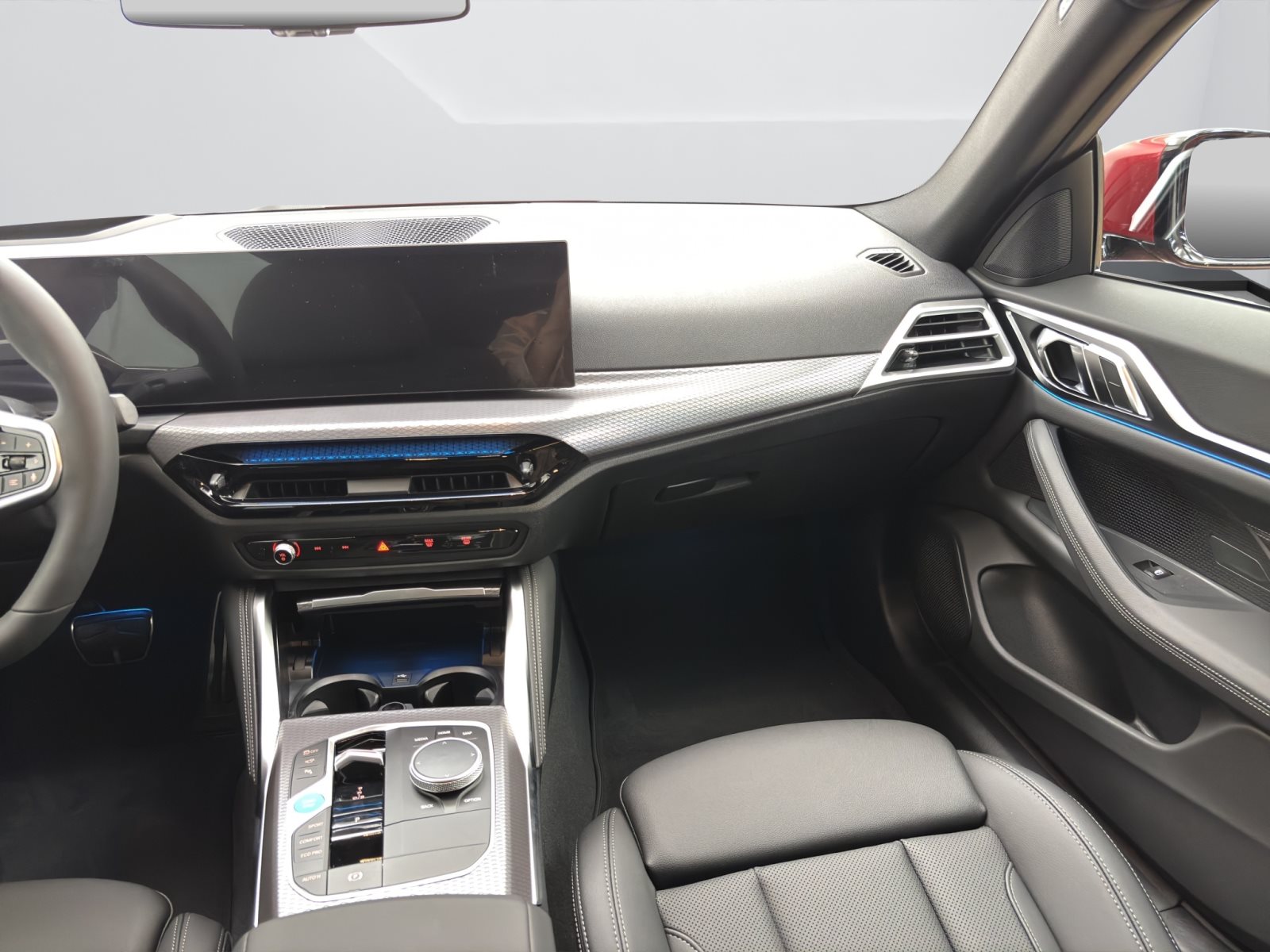 Fahrzeugabbildung BMW i4 xDrive40 [M Sport Pro, HUD, AHK, ACC, 19 LMR]