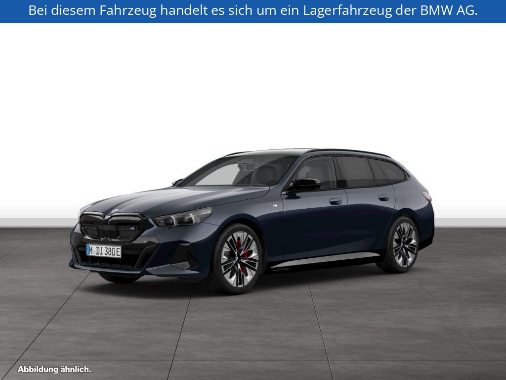 BMW i5 M60 xDrive Touring