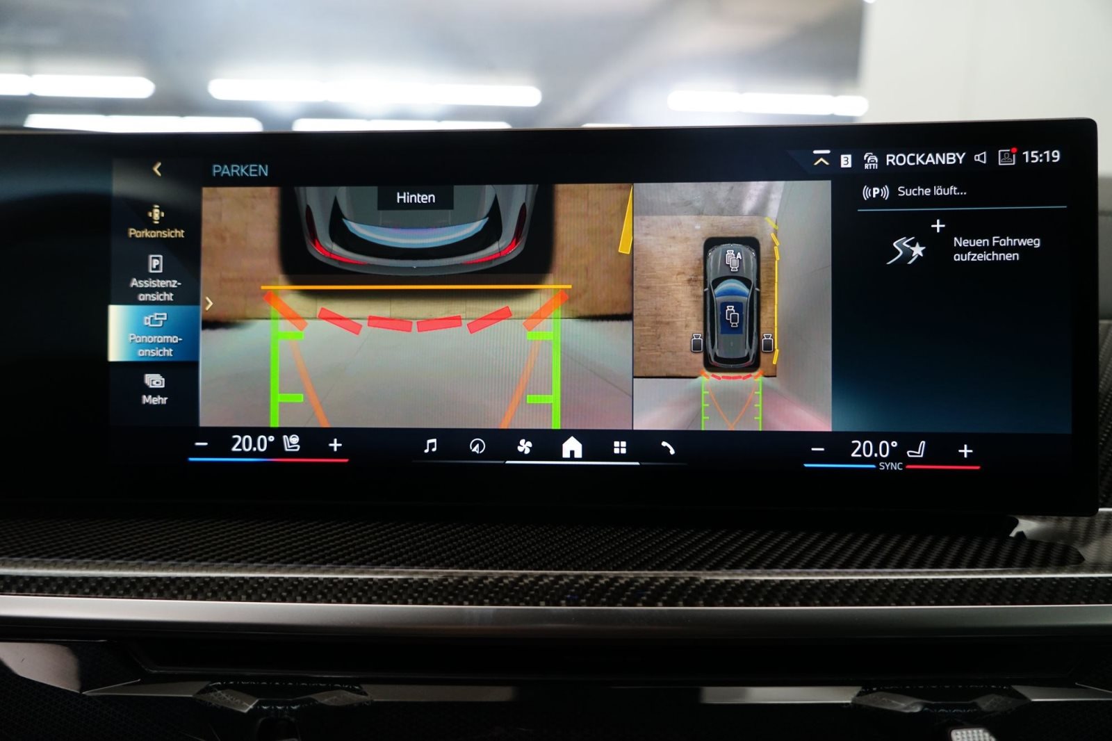 Fahrzeugabbildung BMW X5 xDrive50e [M Sport, HUD, AHK, ACC, GSD, 22 LMR]