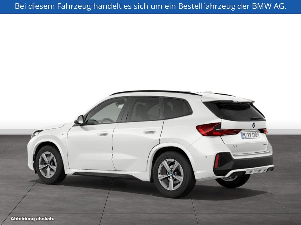 Fahrzeugabbildung BMW X1 xDrive23i