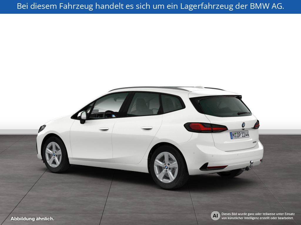 Fahrzeugabbildung BMW 220i Active Tourer
