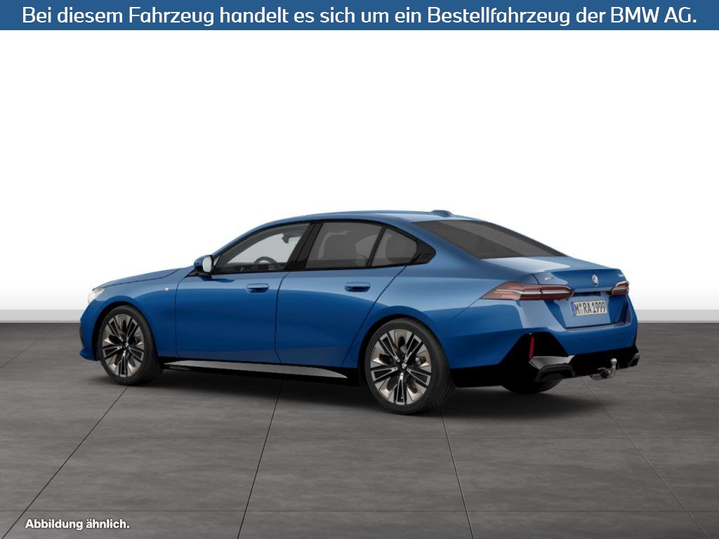Fahrzeugabbildung BMW 520d xDrive Limousine