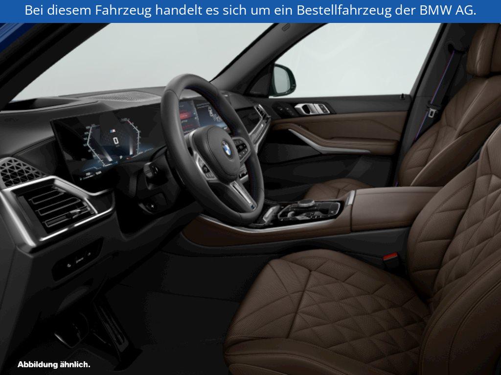 Fahrzeugabbildung BMW X5 M60i xDrive