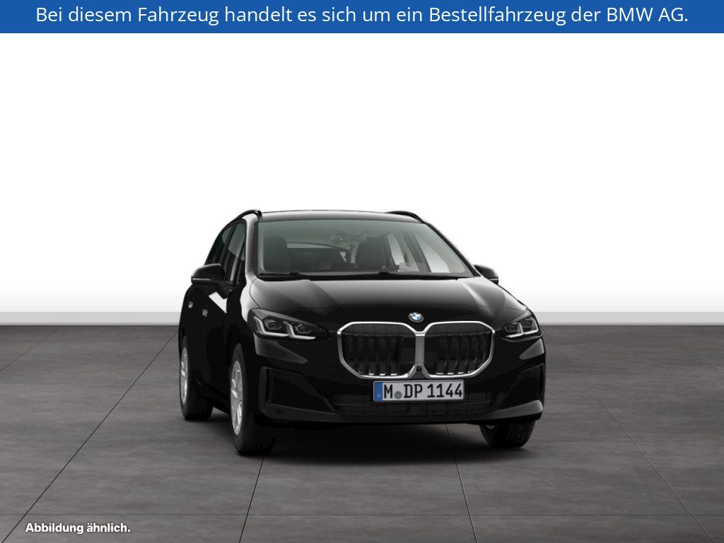 Fahrzeugabbildung BMW 218i Active Tourer