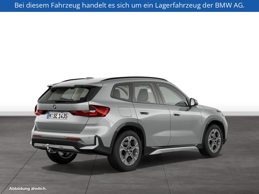 Fahrzeugabbildung BMW X1 sDrive20i